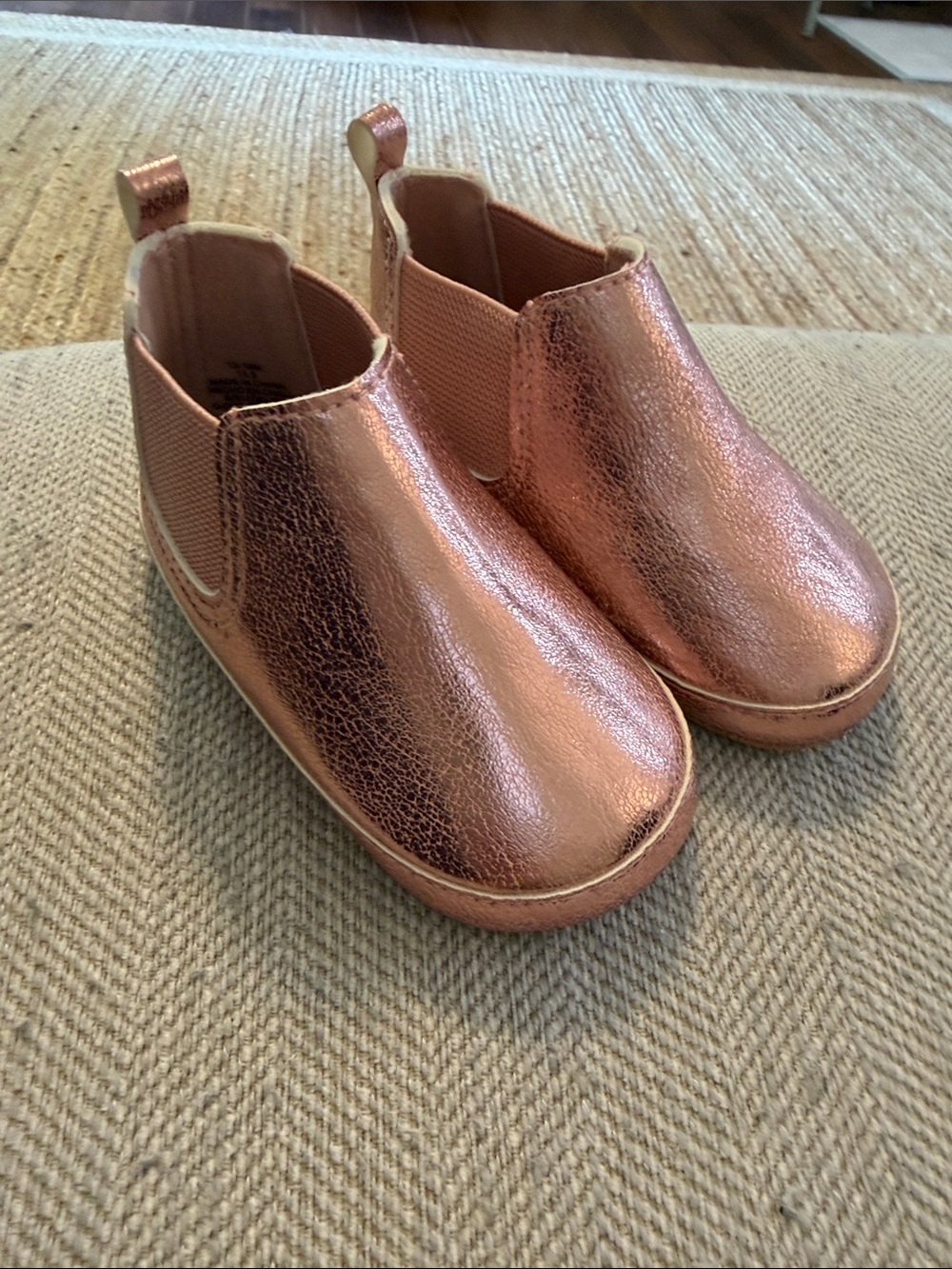 Old Navy Metallic Rose Gold Slip-On Baby Walkers 12-18 months